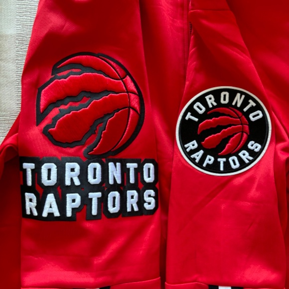 NBA Pro Standard Toronto Raptors Jacket (NWT) - Picture 16 of 16